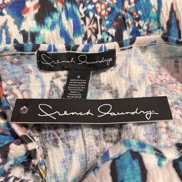 French Laundry crochet hem top attached necklace NWT‎ small - Picture 10 of 12